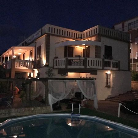 B&B Villa Delle Rondini Vibo Valentia Marina Dış mekan fotoğraf