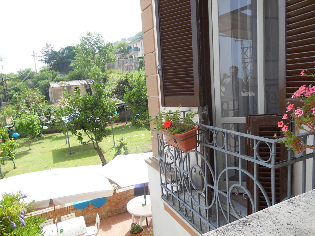 B&B Villa Delle Rondini Vibo Valentia Marina Dış mekan fotoğraf